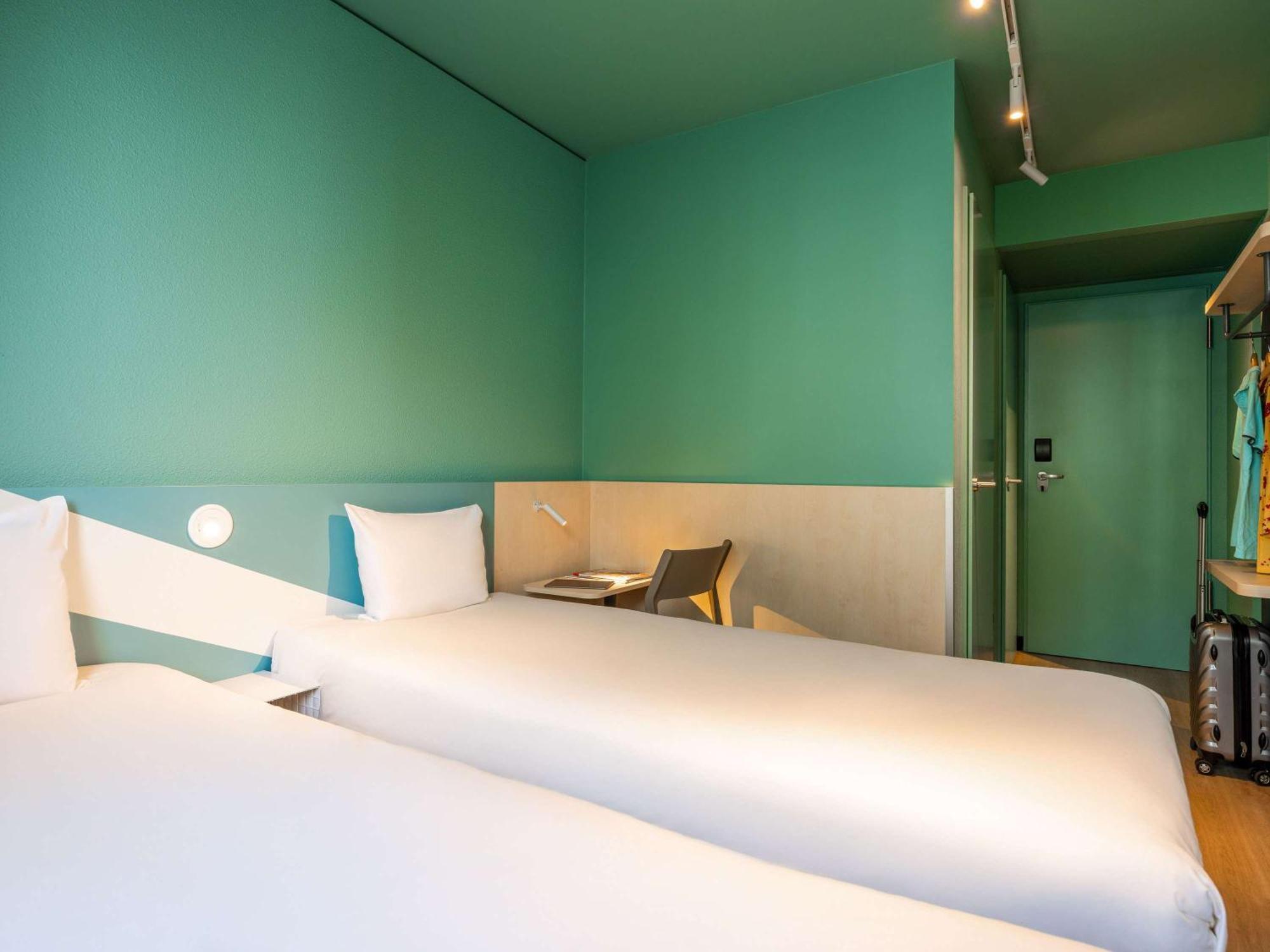 ibis budget Berlin Kurfürstendamm Exterior foto