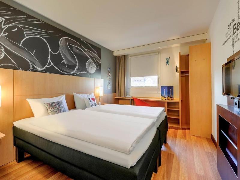 ibis budget Berlin Kurfürstendamm Exterior foto