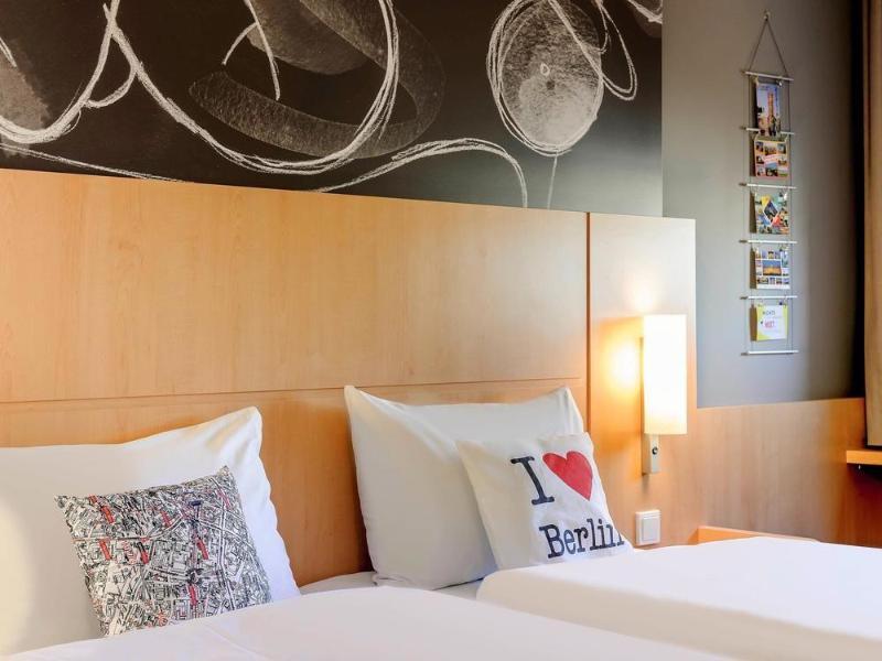 ibis budget Berlin Kurfürstendamm Exterior foto